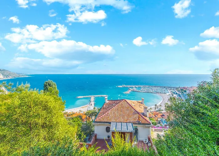 Menton Garavan, Paradis Face A La Mer